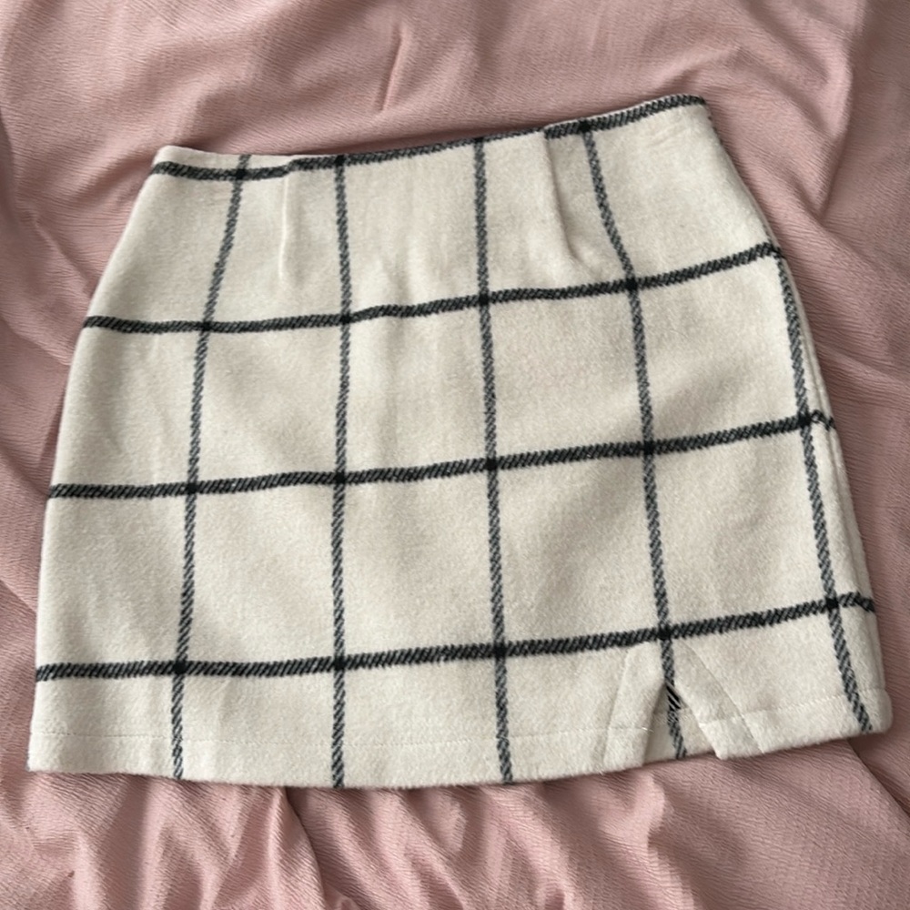 Small Pink Lily Plaid Skirt